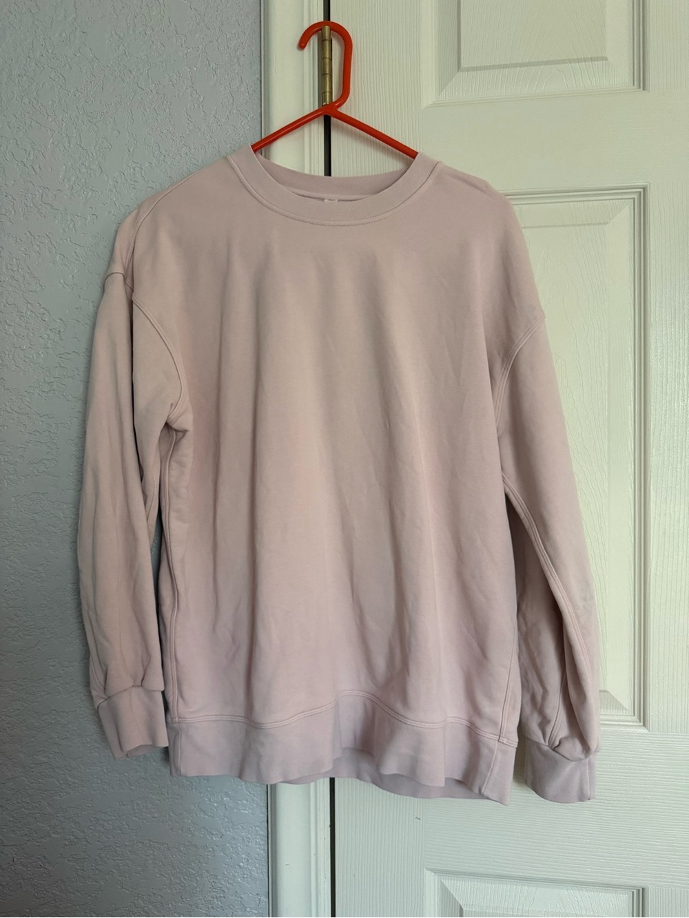 Lululemon pink sweatshirt
